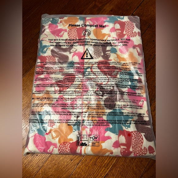 Taylor Swift Red Squirrel PJs “we are never getting back together” - Picture 4 of 4